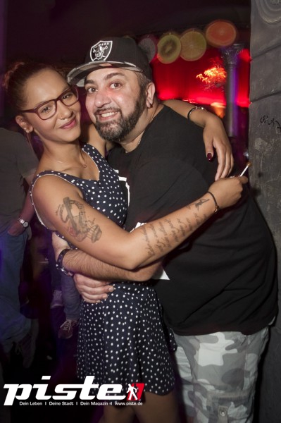 Black Fruits mit DJ RayG