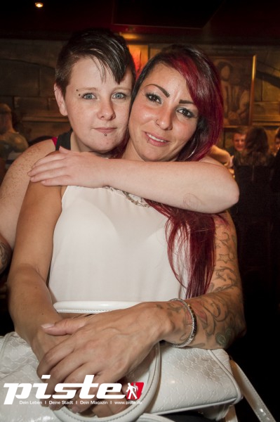 Black Fruits mit DJ RayG