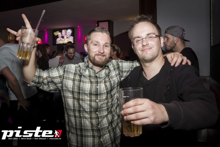 Black Fruits mit DJ RayG