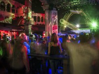 Black Fruits mit DJ RayG