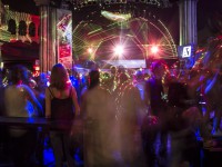 Black Fruits mit DJ RayG