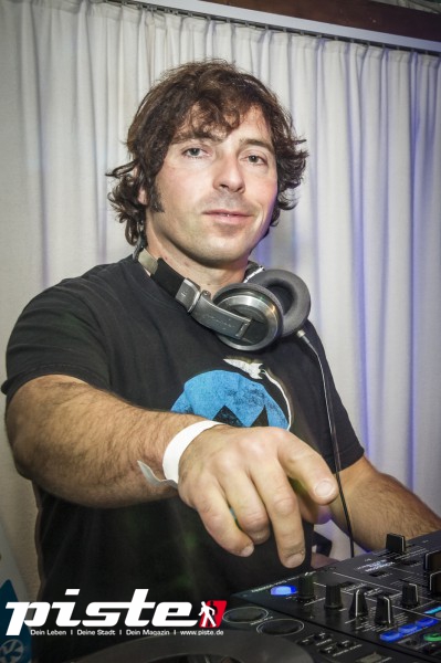 Strand House Classics