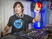 Strand House Classics