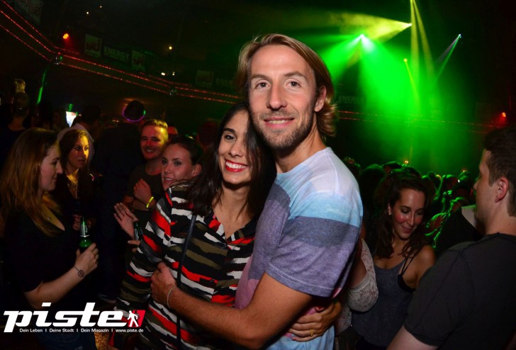  Die 90er Party | Schmidts Tivoli