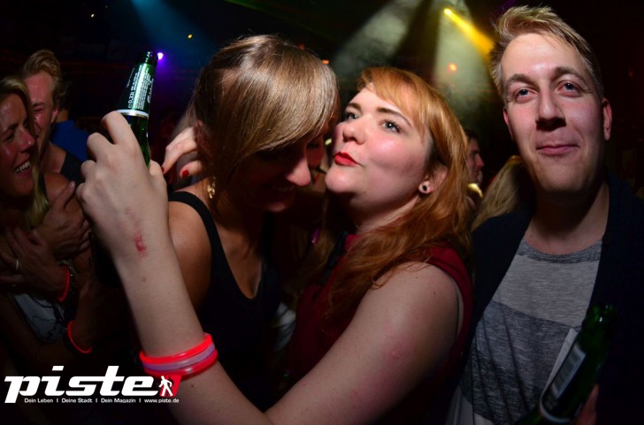  Die 90er Party | Schmidts Tivoli