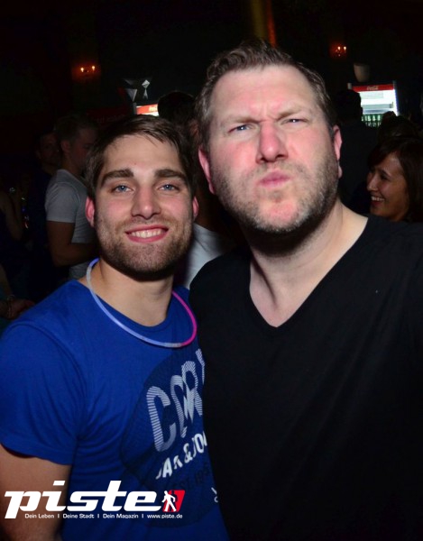  Die 90er Party | Schmidts Tivoli