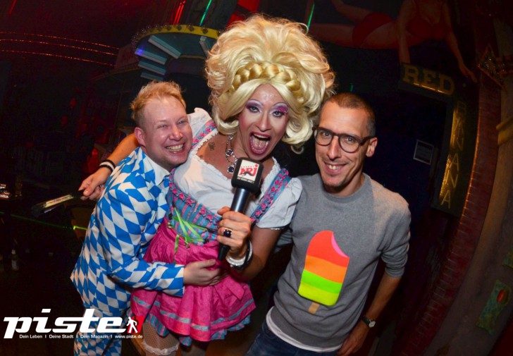  Die 90er Party | Schmidts Tivoli