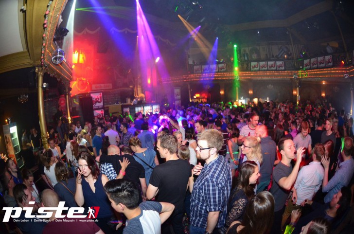  Die 90er Party | Schmidts Tivoli