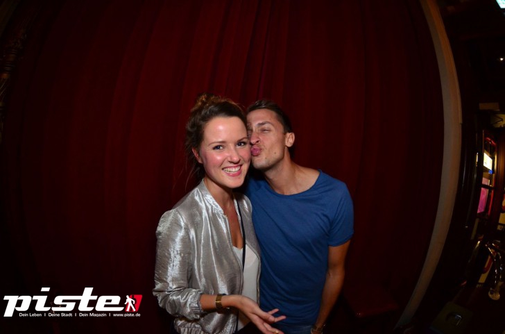  Die 90er Party | Schmidts Tivoli