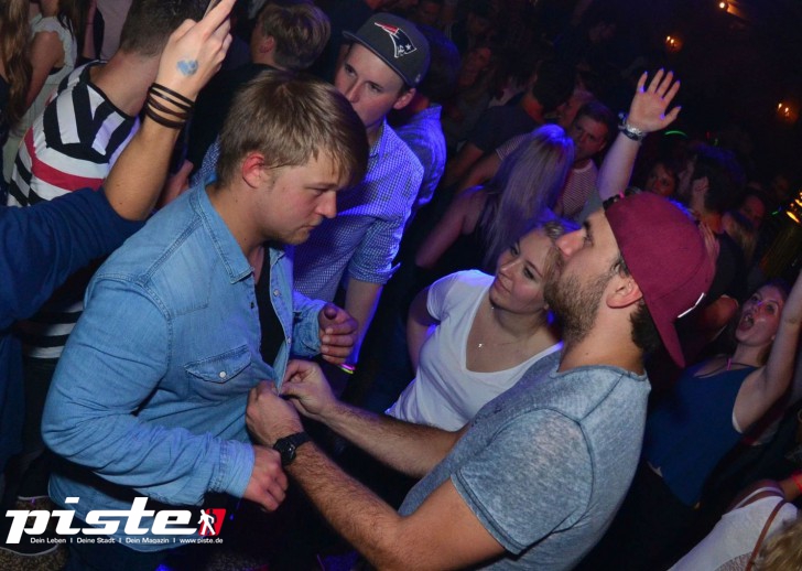  Die 90er Party | Schmidts Tivoli