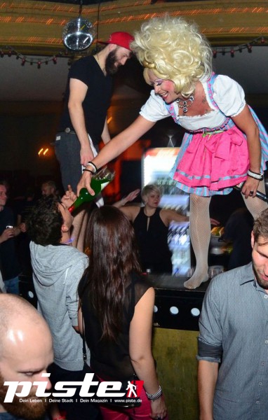  Die 90er Party | Schmidts Tivoli