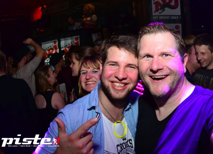  Die 90er Party | Schmidts Tivoli