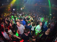  Die 90er Party | Schmidts Tivoli