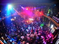  Die 90er Party | Schmidts Tivoli