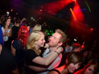  Die 90er Party | Schmidts Tivoli