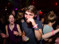  Die 90er Party | Schmidts Tivoli