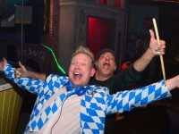  Die 90er Party | Schmidts Tivoli