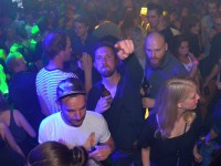  Die 90er Party | Schmidts Tivoli