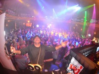  Die 90er Party | Schmidts Tivoli