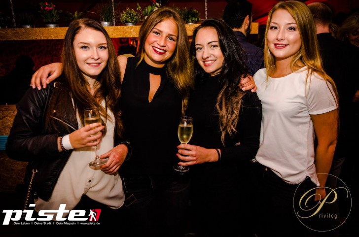 DEINELIMO.de & PISTE & VIRTUALNIGHTS | Sky and Sand Beachclub