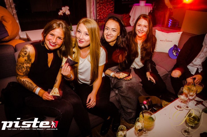 DEINELIMO.de & PISTE & VIRTUALNIGHTS | Sky and Sand Beachclub