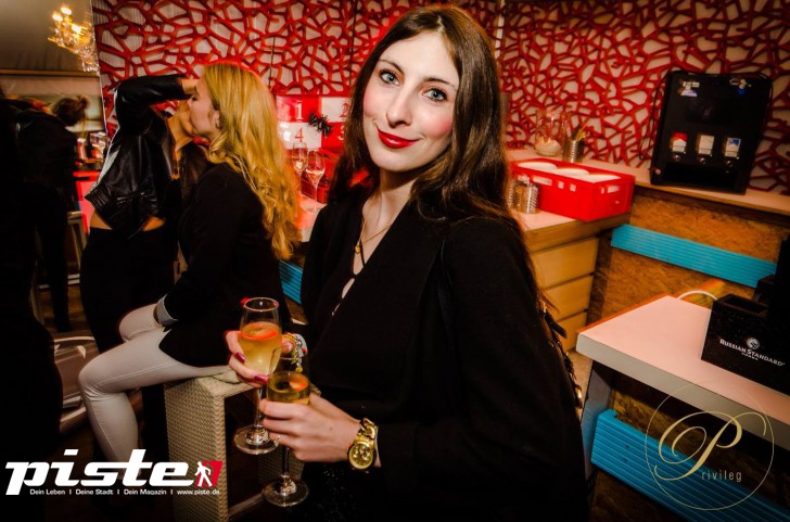DEINELIMO.de & PISTE & VIRTUALNIGHTS | Sky and Sand Beachclub