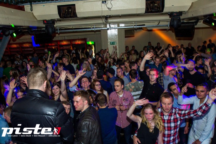 Bluelightparty | Cap San Diego