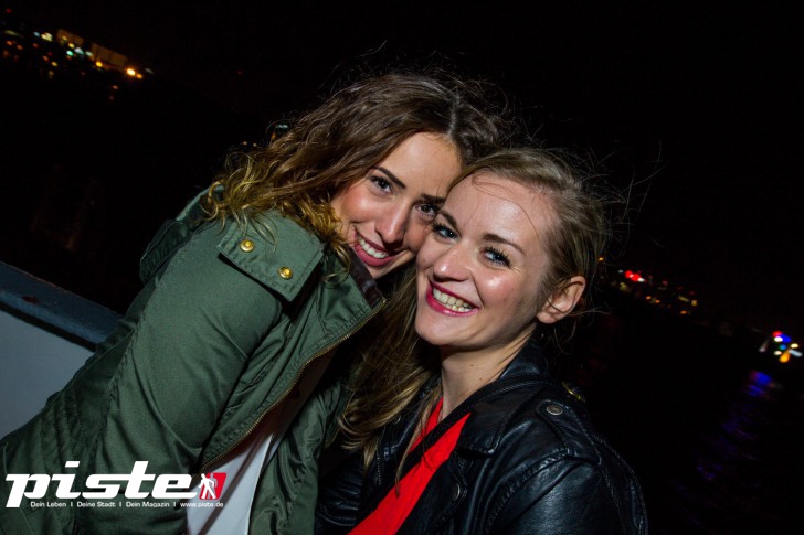 Bluelightparty | Cap San Diego