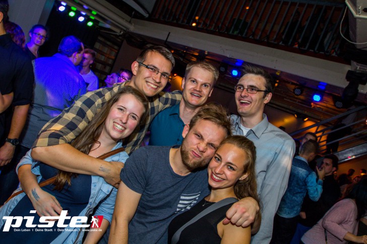 Bluelightparty | Cap San Diego