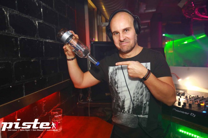 Samstag | Thomas Read