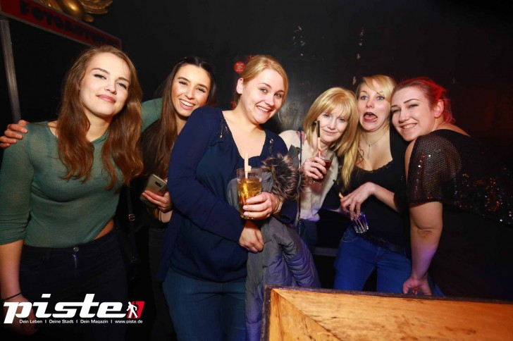 Samstag | Thomas Read