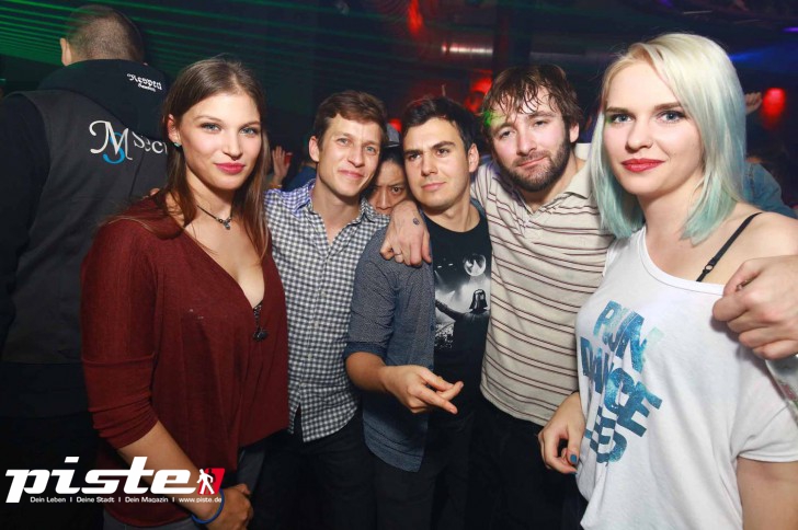 Samstag | Thomas Read