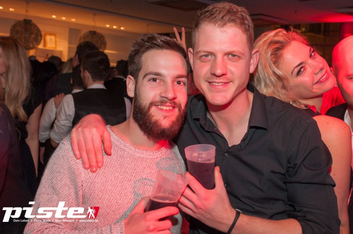 Silvesterparty Part2 | Elbdeck