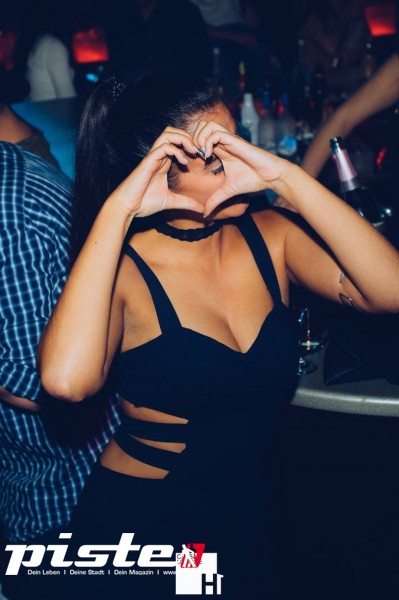 Royal Wednesday | H1 Club