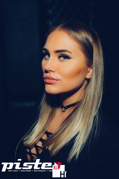 Royal Wednesday | H1 Club