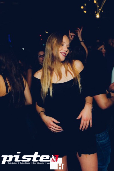 Royal Wednesday | H1 Club