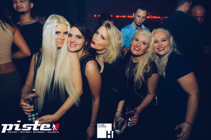 Royal Wednesday | H1 Club