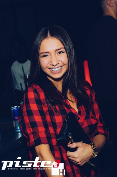 Royal Wednesday | H1 Club