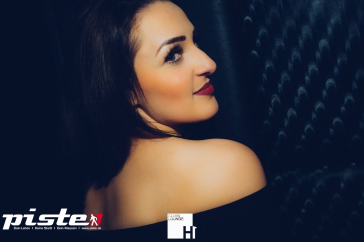 Royal Wednesday | H1 Club