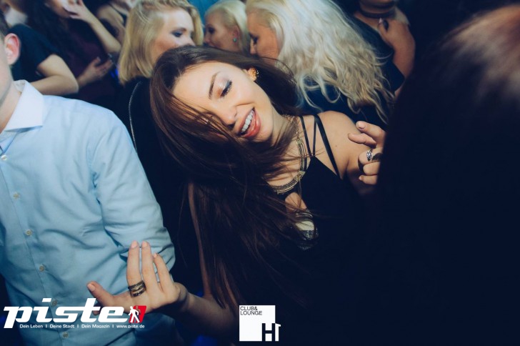 Royal Wednesday | H1 Club