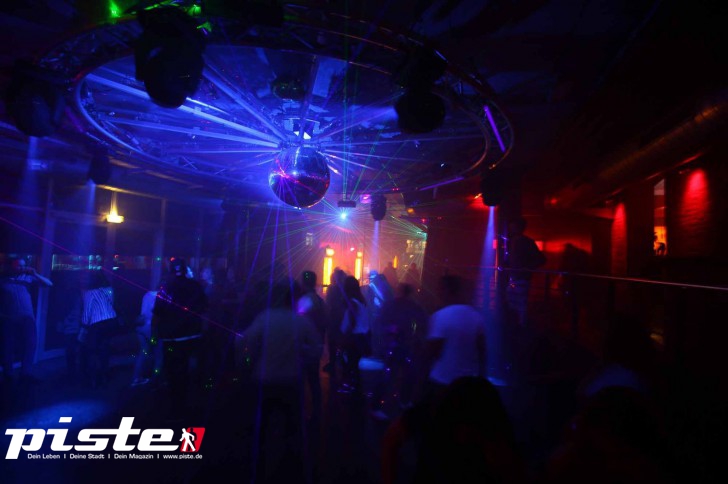 Freitag | Thomas Read