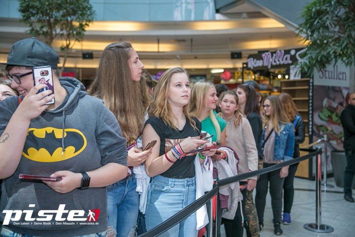 Autogrammstunde Marteria