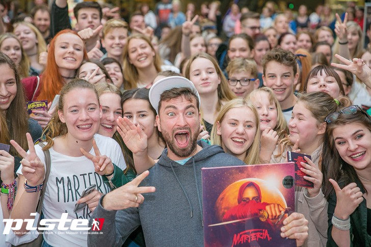Autogrammstunde Marteria