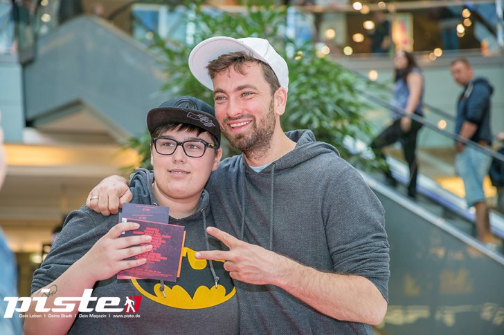 Autogrammstunde Marteria