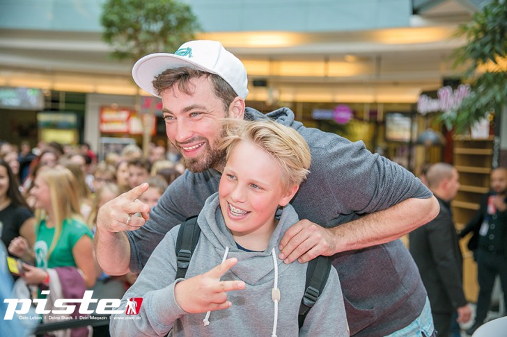 Autogrammstunde Marteria