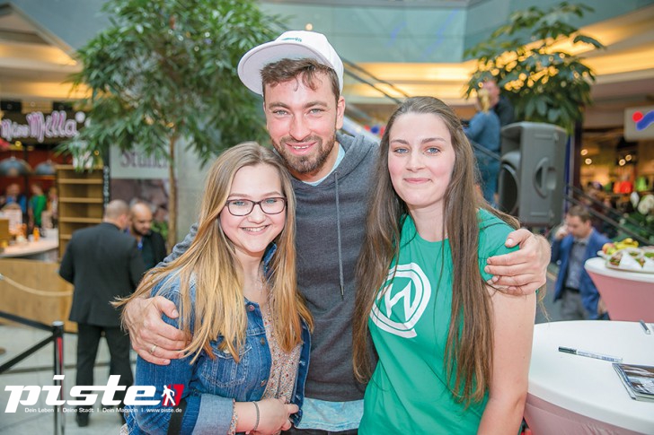 Autogrammstunde Marteria