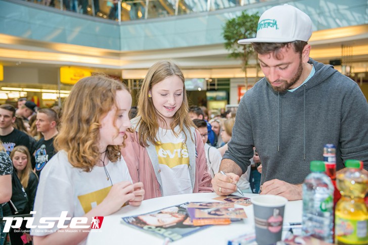 Autogrammstunde Marteria
