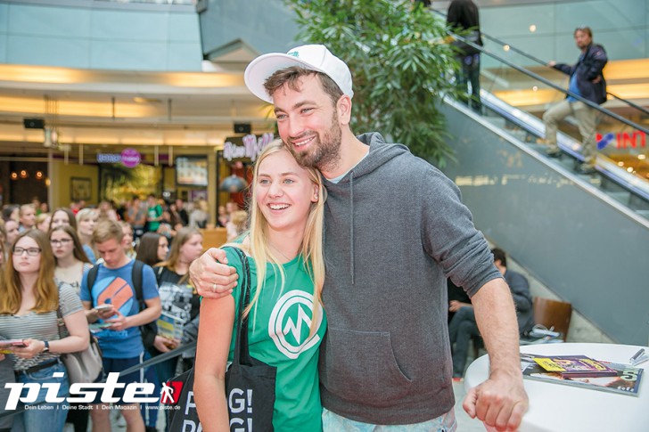 Autogrammstunde Marteria