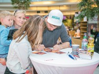 Autogrammstunde Marteria