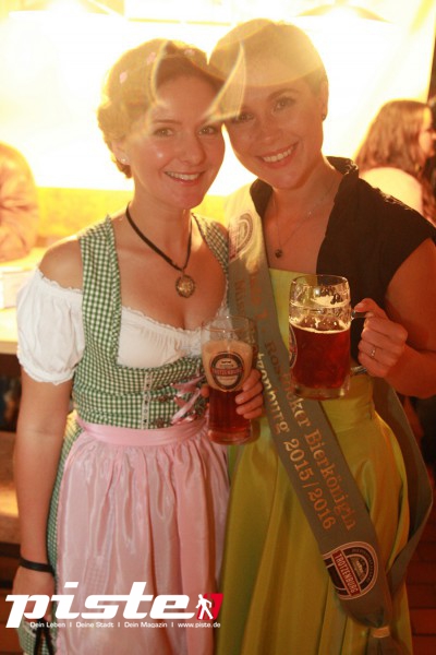 Oktoberfest mit Wahl zur Bierkönigin